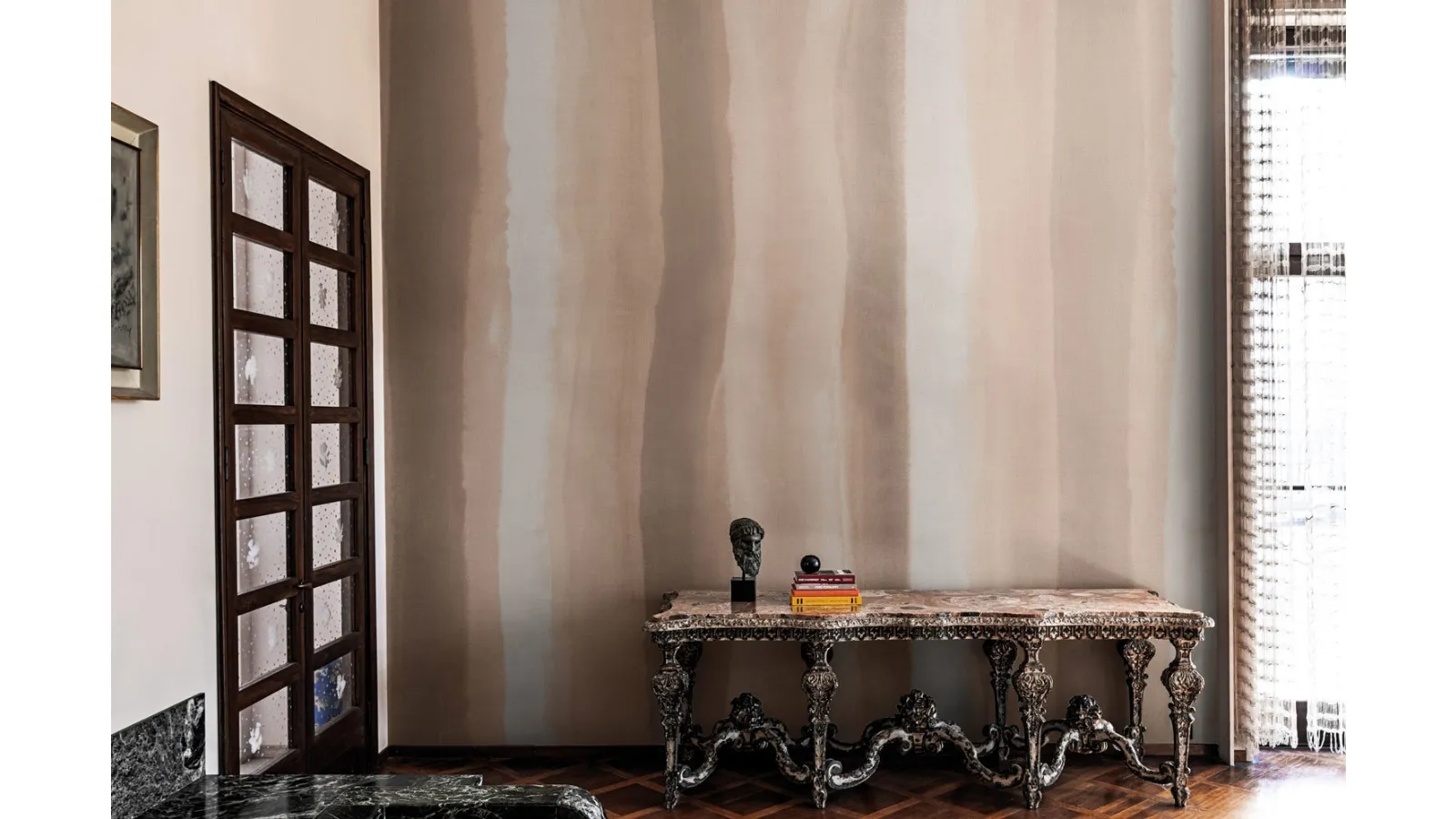 Carta da parati Soft Stripe Clouds di London Art
