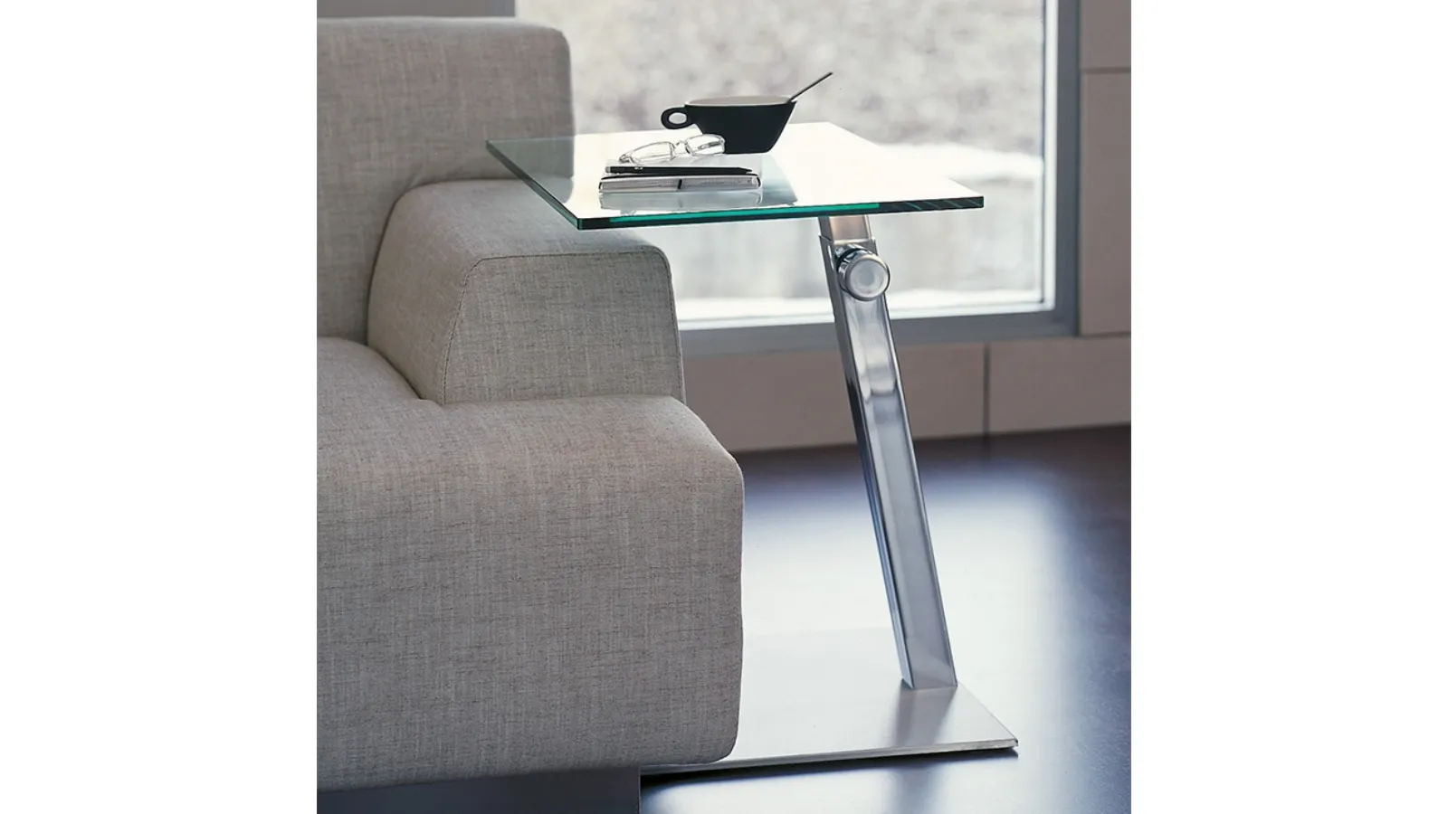 Tavolino in vetro e acciaio inox Lap di Cattelan Italia