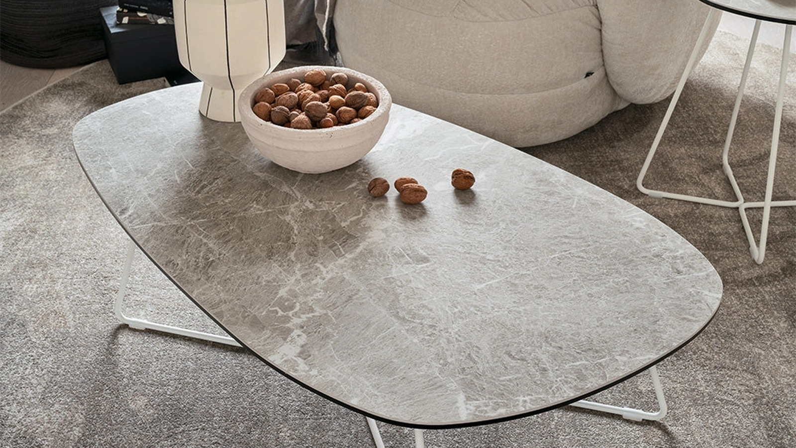 Tavolino Ciop in ceramica di Connubia