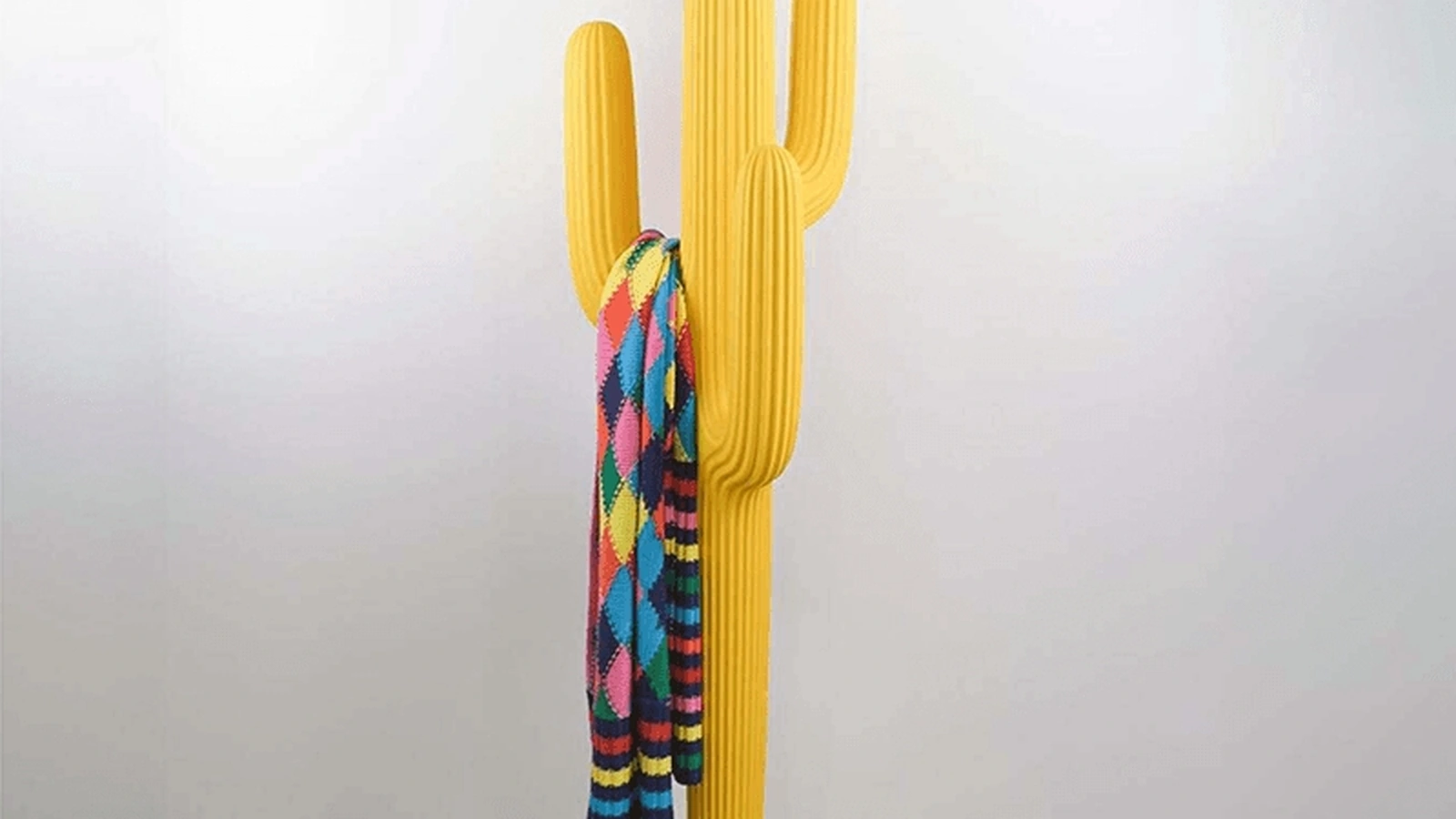 Appendiabiti Saguaro Coat Rack di Qeeboo