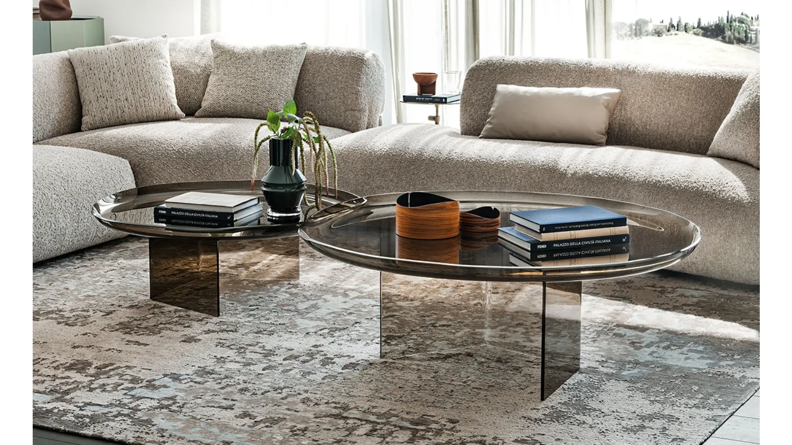Tavolino Standard realizzato in vetro di Cattelan Italia