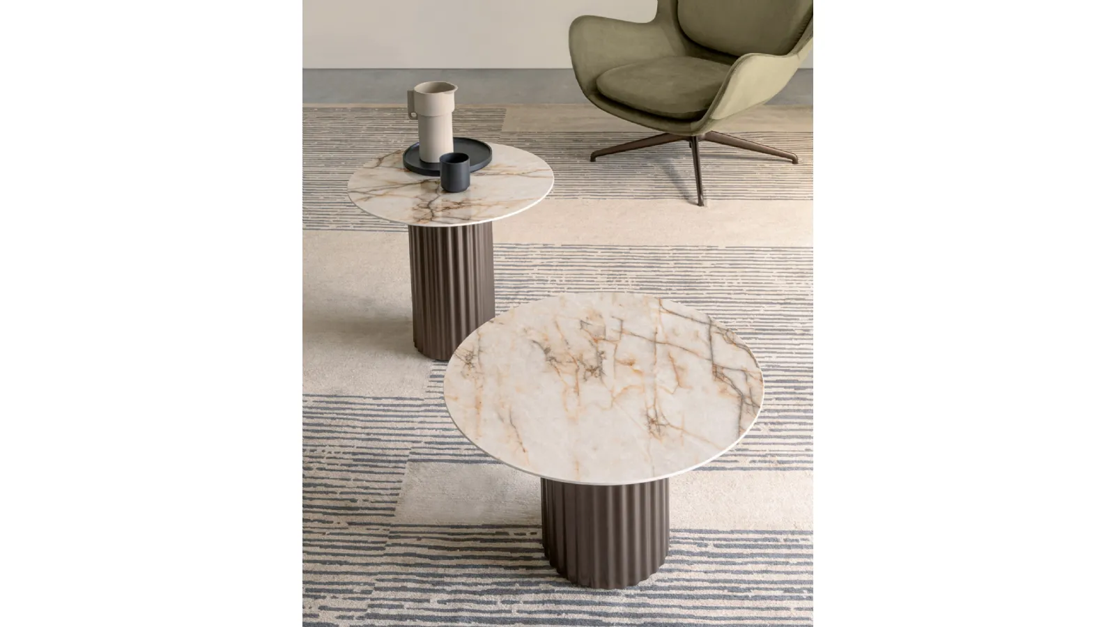 Tavolino Enea con top in ceramica di Riflessi