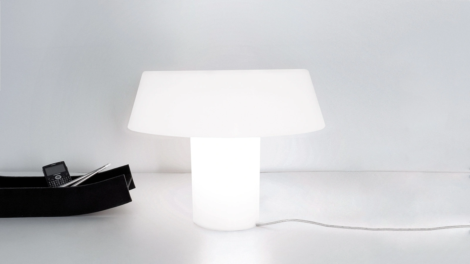 Lampada da tavolo Amami di Artemide