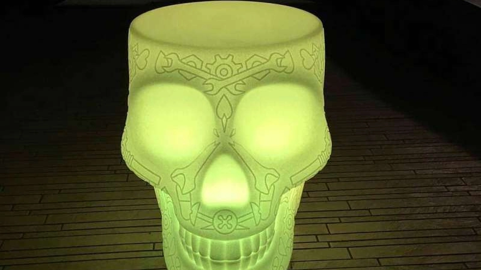 Lampada da terra Mexico Stool di Qeeboo