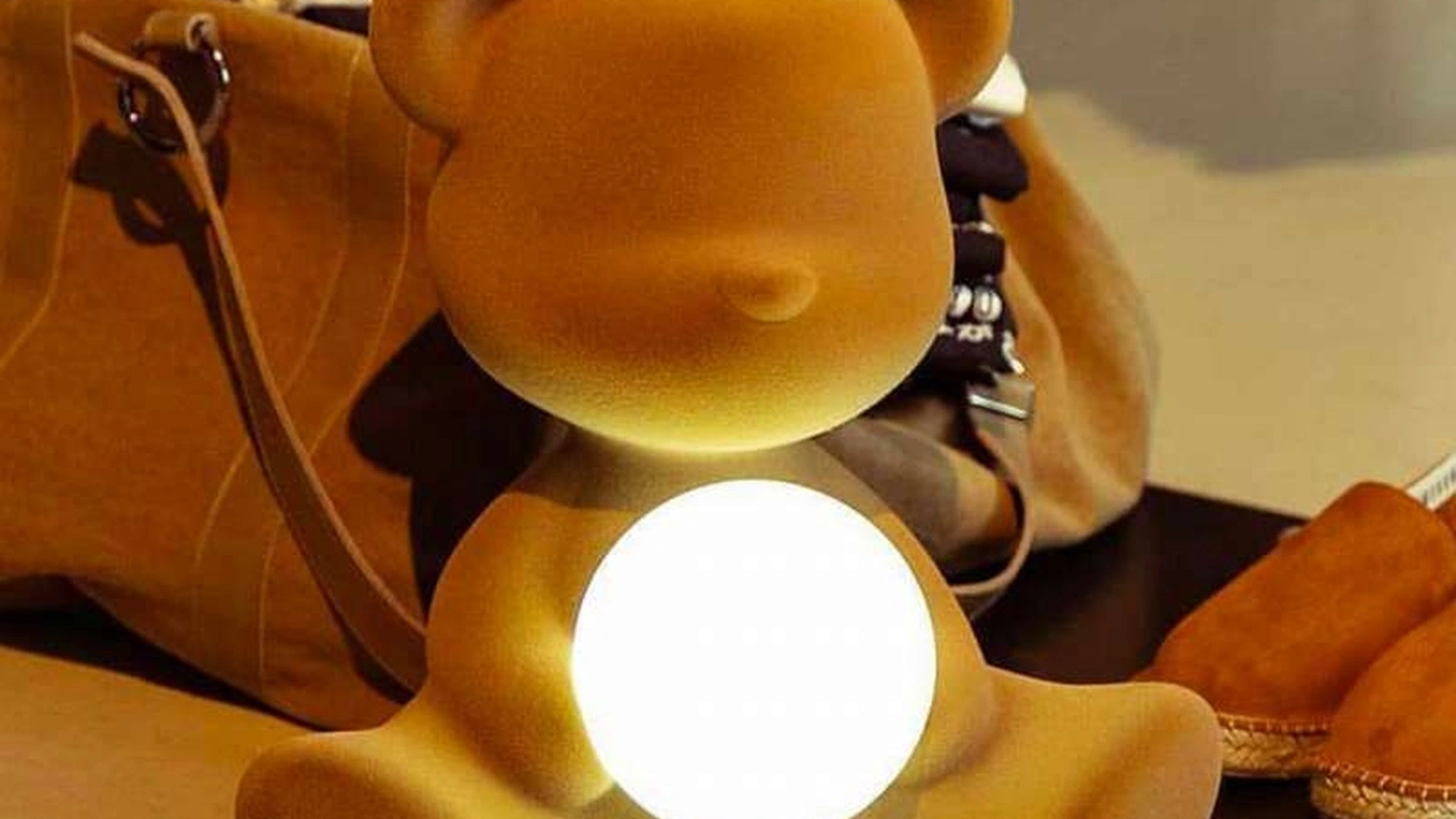 Lampada Teddy Girl Velvet di Qeeboo