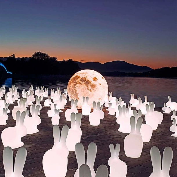 Lampada Rabbit di Qeeboo