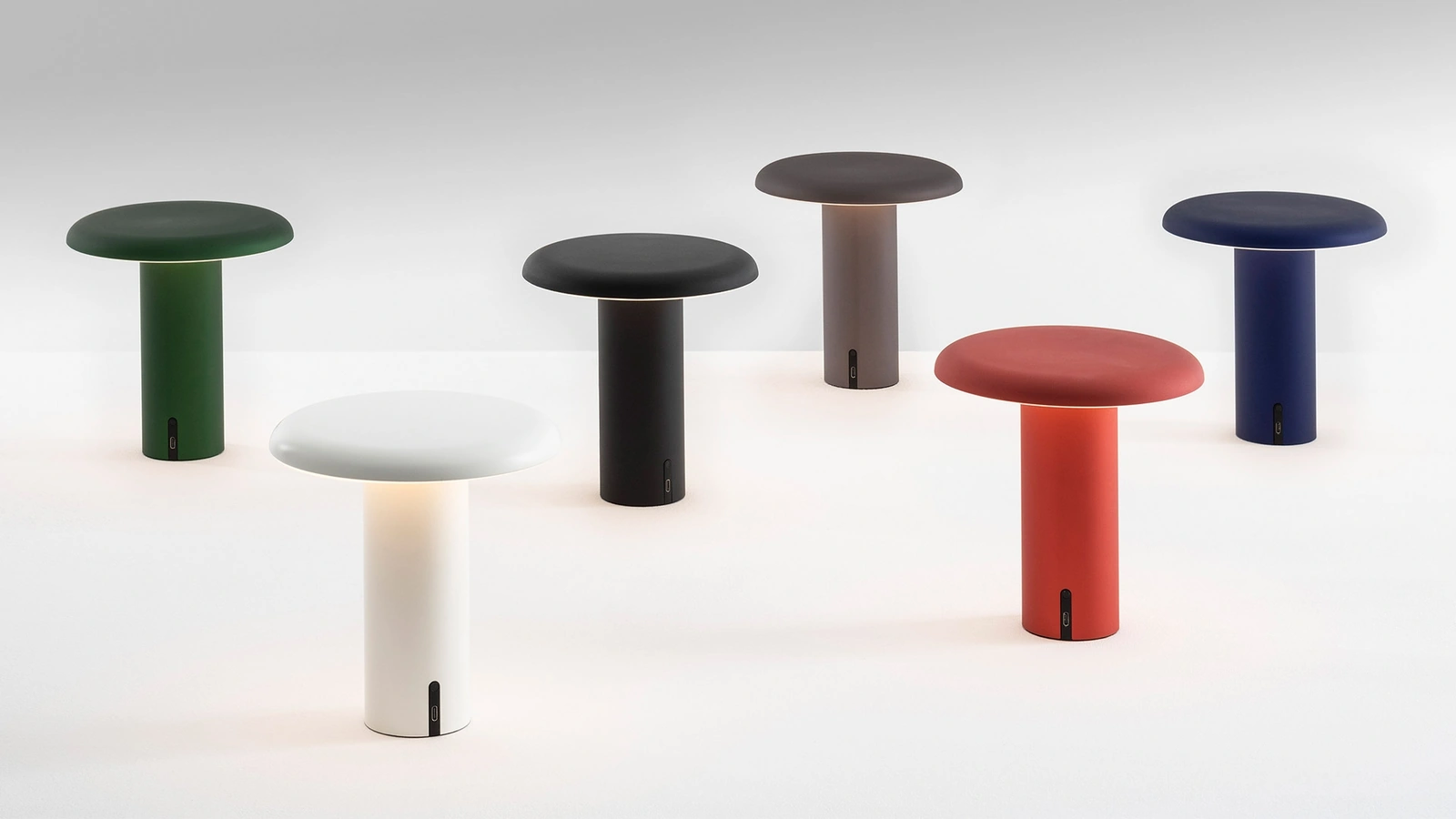 Lampada Takku portatile di Artemide