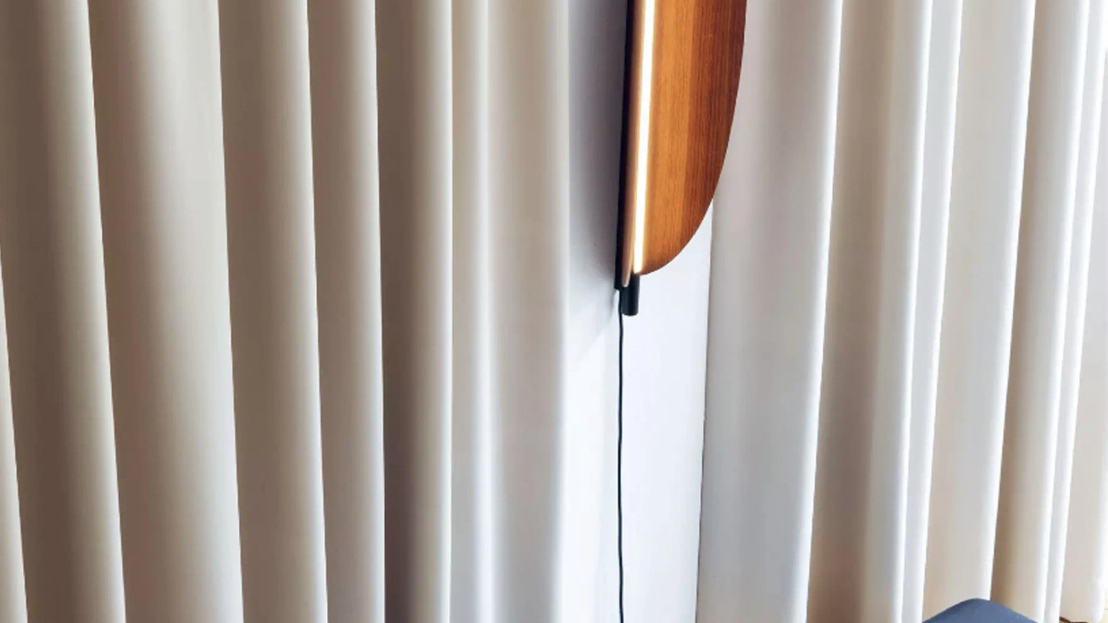 Lampada da parete Thula di Tooy