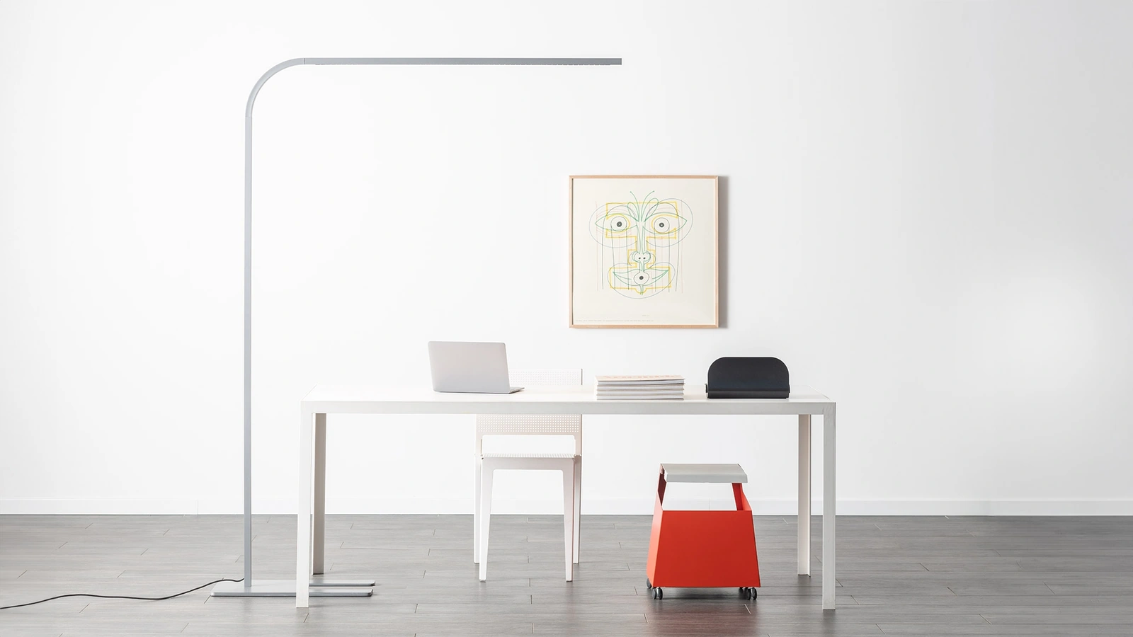Lampada da terra Turn Around Floor di Artemide