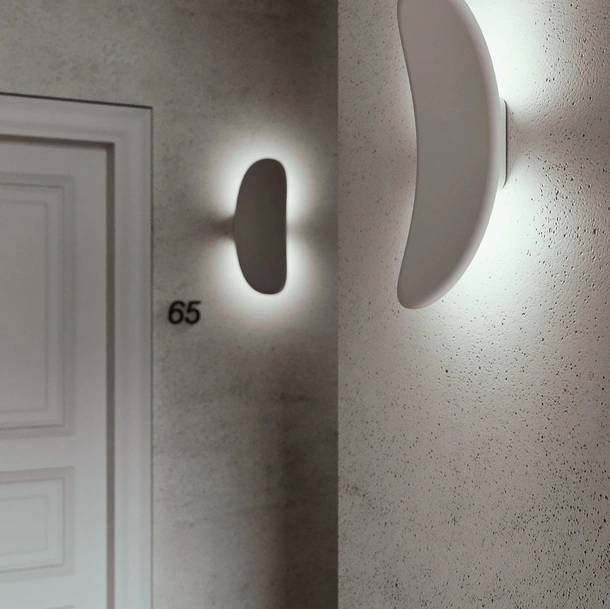 Lampada da parete in alluminio pressofuso verniciato bianco Vela Applique di Pentalight