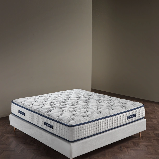 Materasso a molle insacchettate Prime Lux 800 di Altrenotti