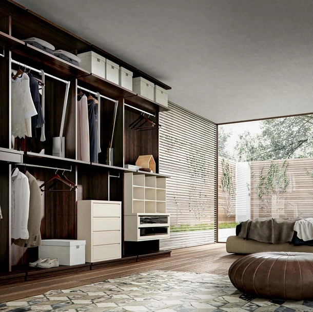 Cabina Armadio Wall Domino 36 in rovere fumé e laccato opaco Sahara di Veneran