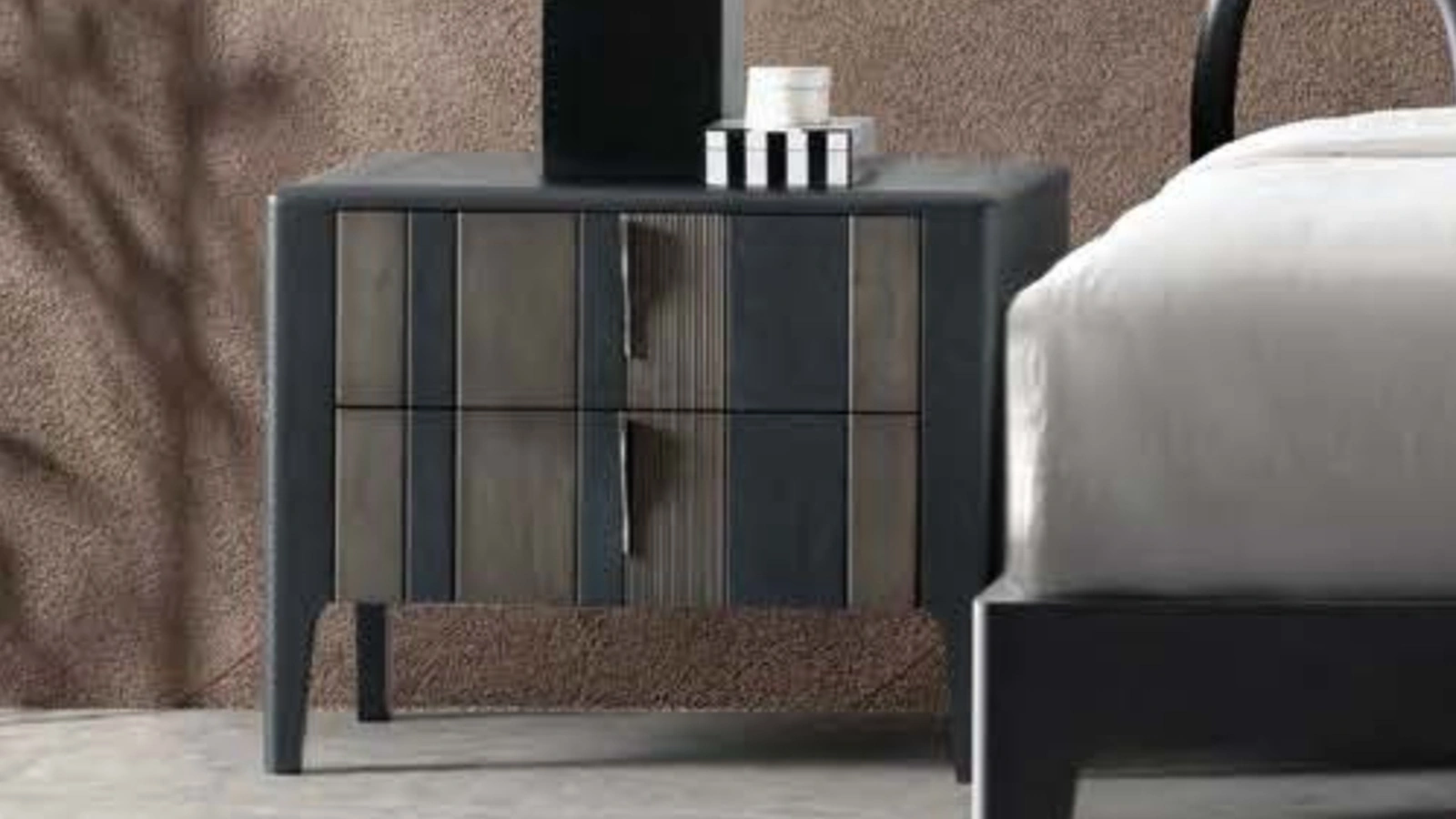 Comodino in legno Domino di Modesign