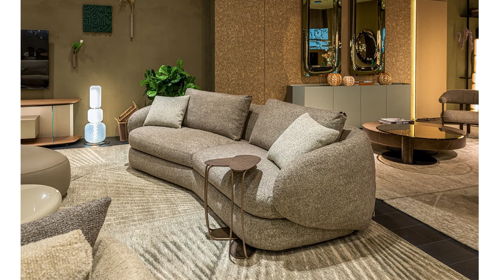 Divano imbottito Craig Supersoft di Cattelan Italia