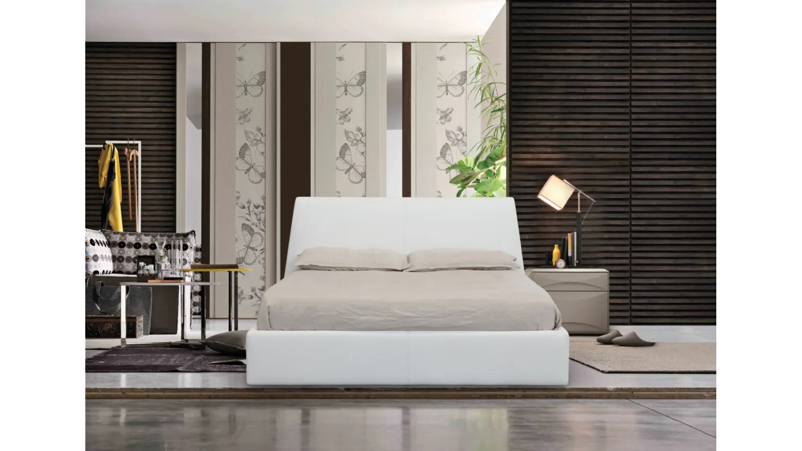 Letto in pelle Londra con contenitore di Nicoletti Home