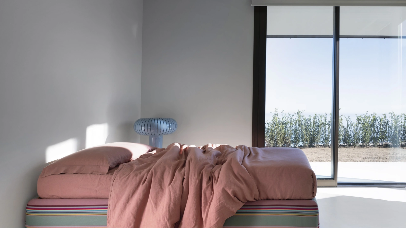Letto singolo Sommier in tessuto di Noctis