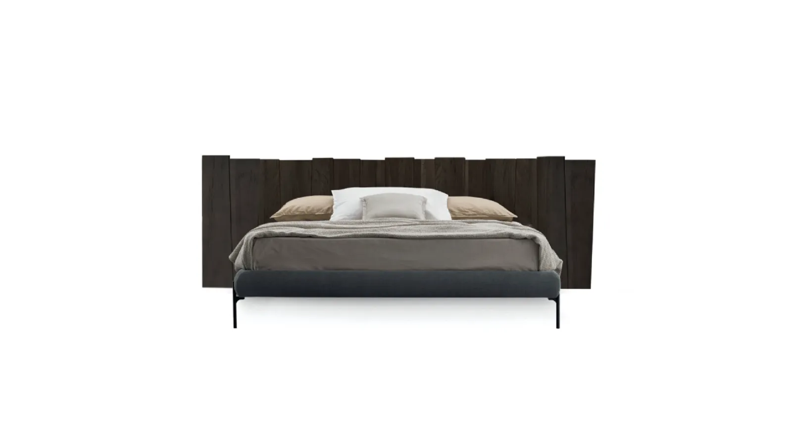 Letto Urban Ranch testiera a terra di Devina Nais