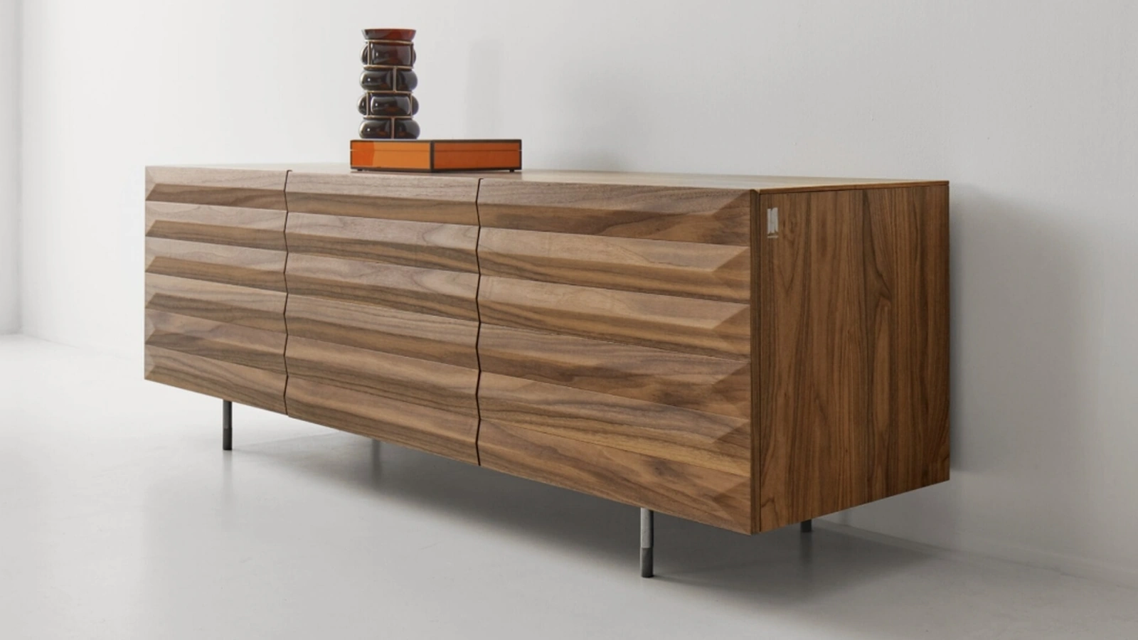 Madia in noce canaletto York di Modesign