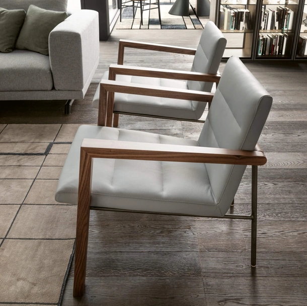 Poltroncina Mimosa Star System in pelle e legno di Presotto
