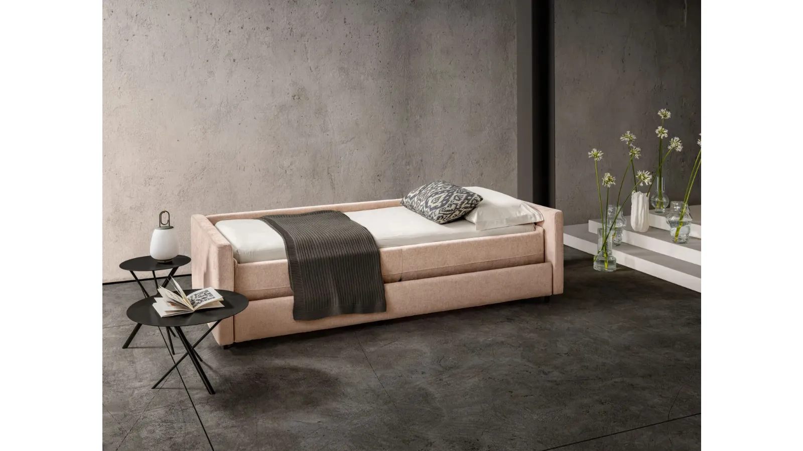 Divano Letto trasformabile Below di Samoa