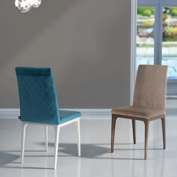 Sedia Andy in velluto con trapuntatura a rombi di Abitare Interior