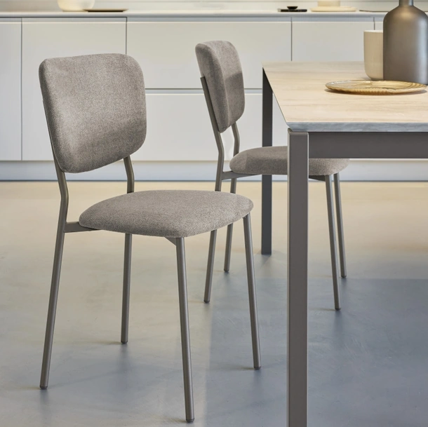 Sedia Celine S144 di Friulsedie