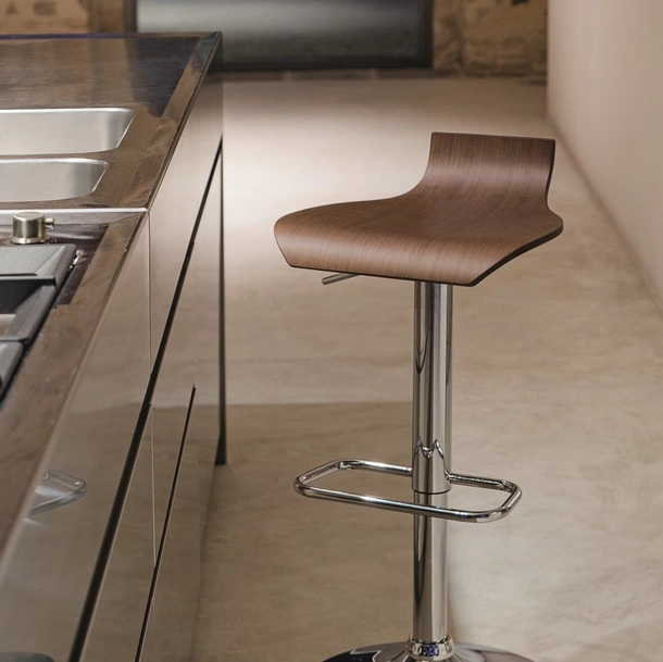 Sgabello Ego SG405gas di Friulsedie