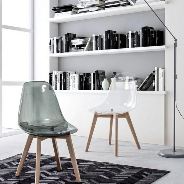 Sedia in plastica Fum & Easy di Bizzotto
