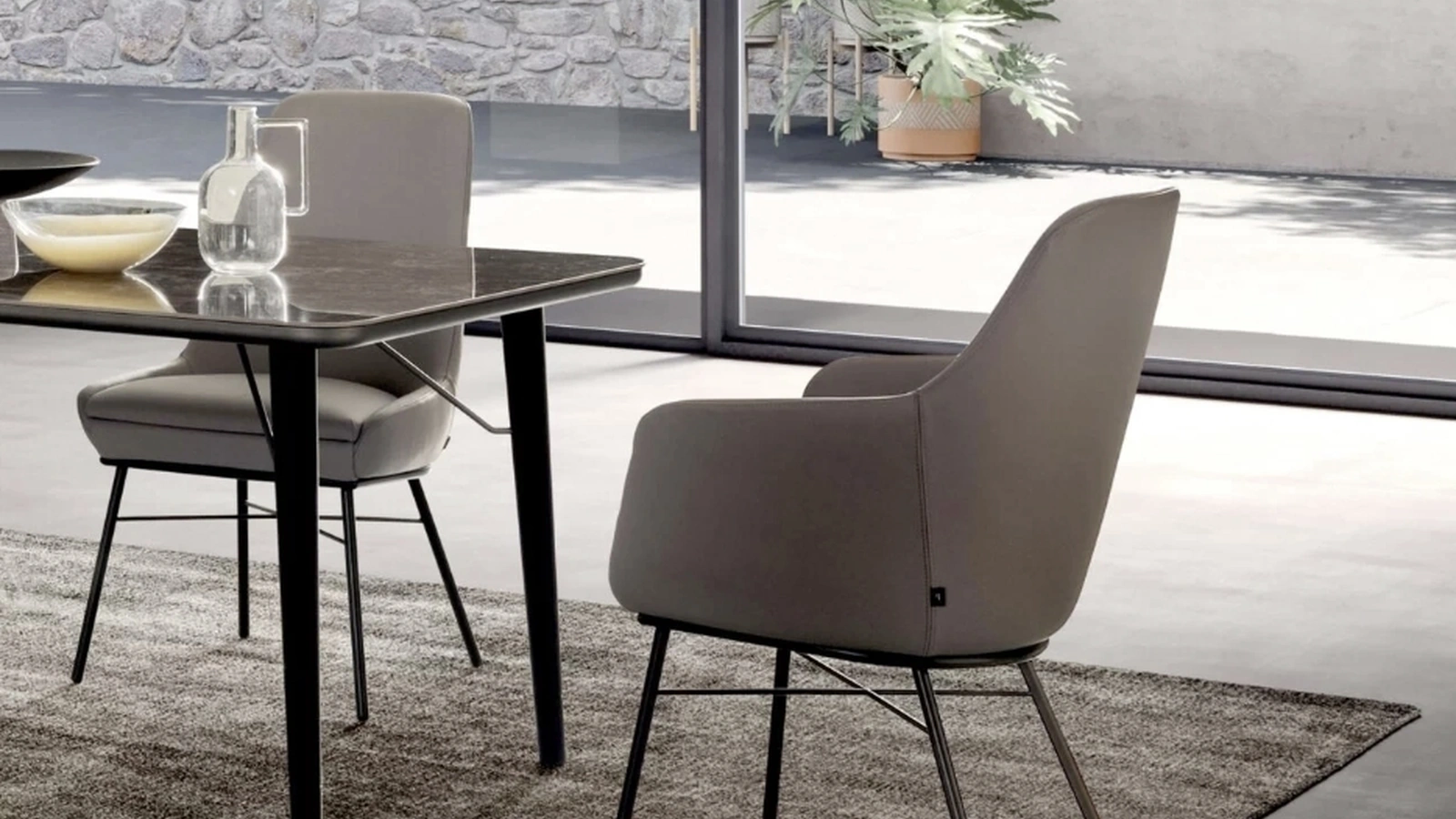 Sedia in pelle con o senza braccioli Lyra di Presotto