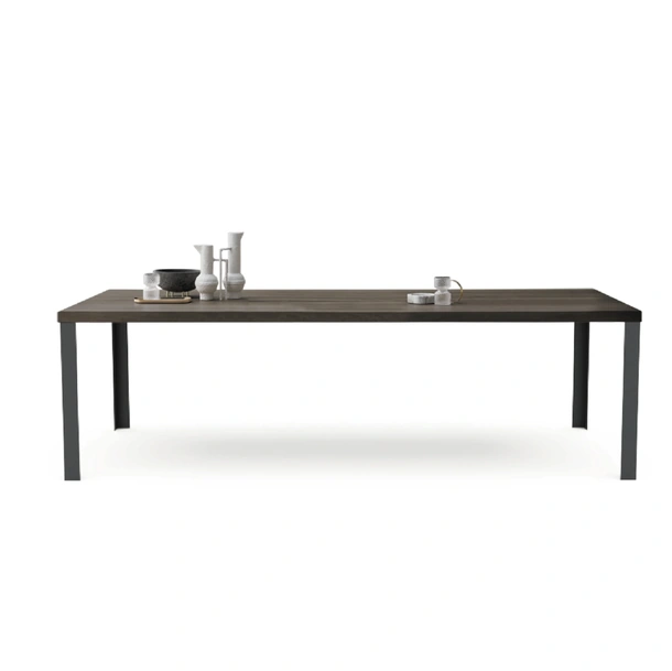 Tavolo Piano Wood di Devina Nais