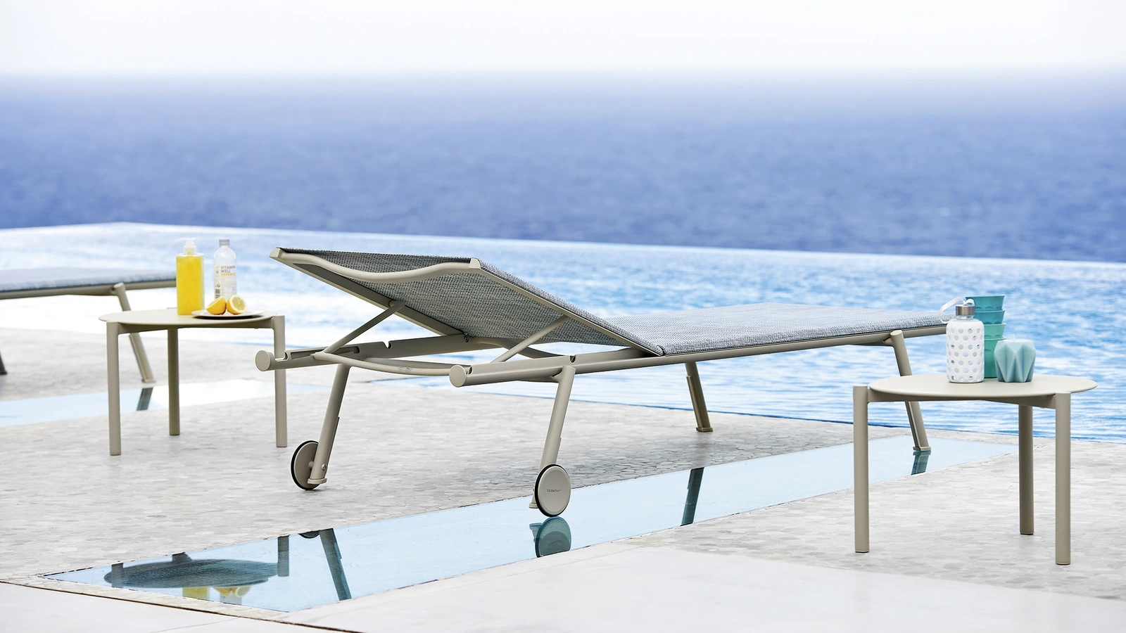 Lettino in tessuto tecnico PVC Bahia di Varaschin