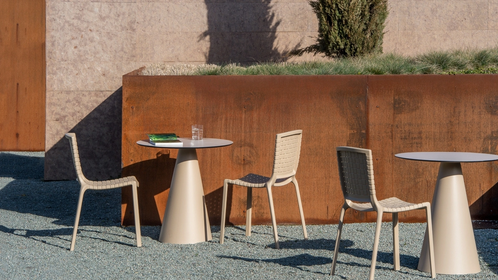 Sedia in plastica Tatami di Pedrali