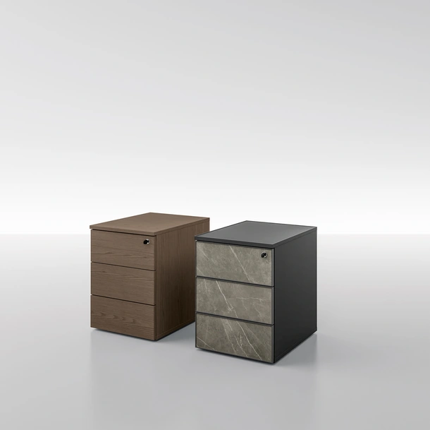 Cassettiera Yoga 2023 in melaminico e laminam di About Office