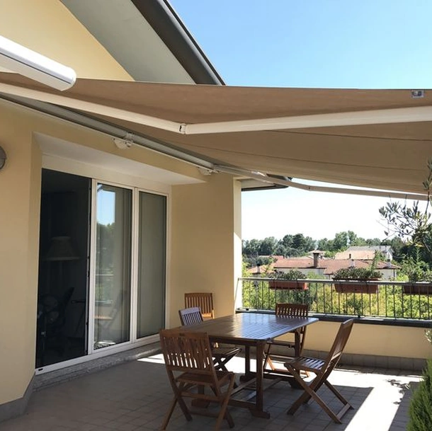 Tenda da sole Europa 4000 a bracci di Va-ila