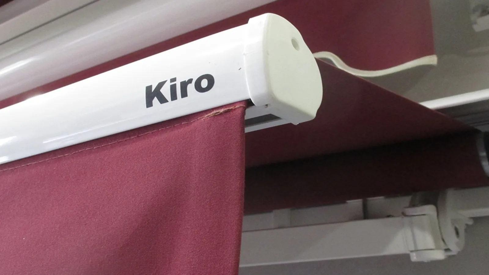 Tenda da sole KIRO 40 B/Q a bracci di Va-ila