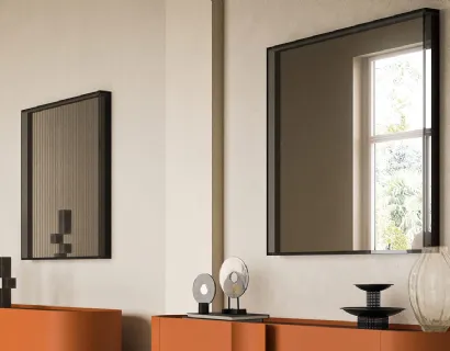 Specchio Boxy con cornice in vetro fumé di Ditre Italia