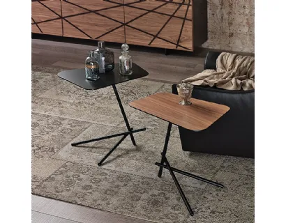 Tavolino Laser con base in acciaio e piano in legno di Cattelan Italia