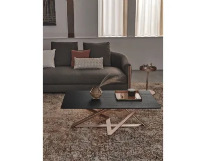 Tavolino Millennium Coffee Table con piano in legno e base in acciaio laccato di Bontempi