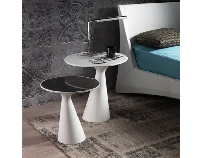Tavolino in poliuretano rigido con piano in cristallo Peyote di Cattelan Italia