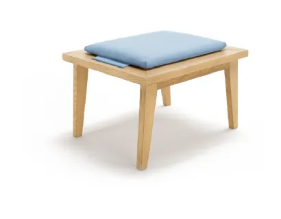 Pouf Lido in legno dotato di cuscino in pelle imbottito di Egoitaliano