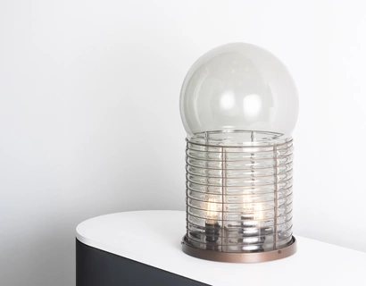 Lampada da tavolo Alcinoo di Artemide