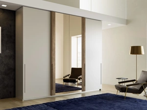 Armadio Jolly Più TV in laccato, vetro e legno di Fazzini