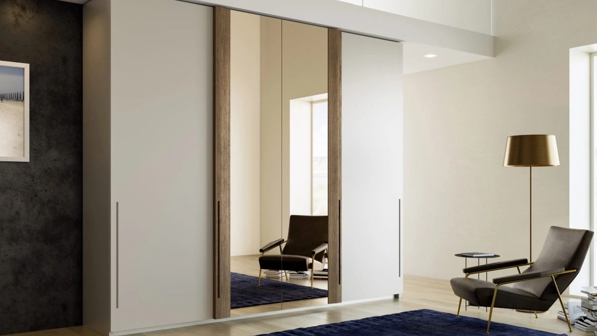 Armadio Jolly Più TV in laccato, vetro e legno di Fazzini