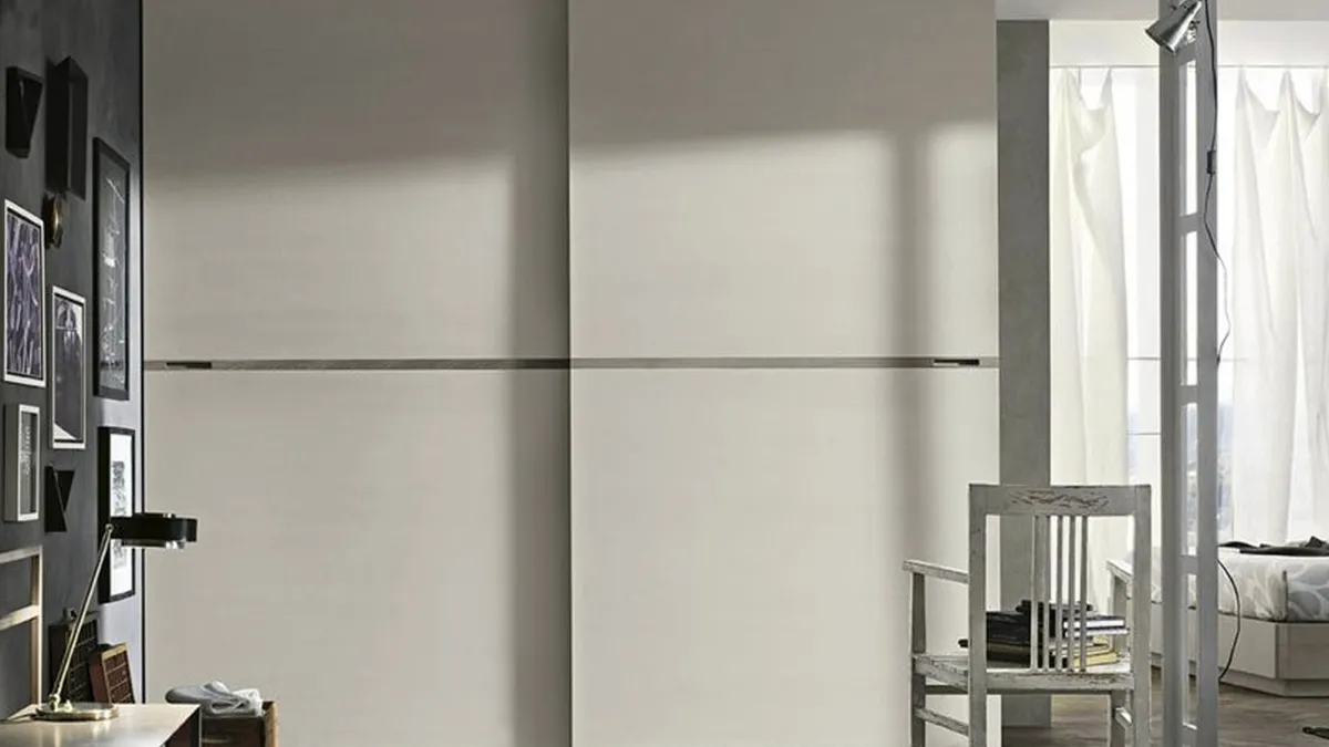 Armadio con anta scorrevole Meridiana di Tomasella