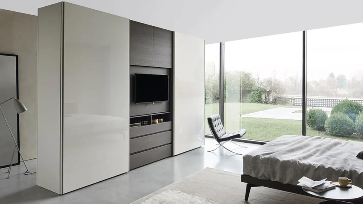 Armadio con ante scorrevoli Odeon di Sangiacomo