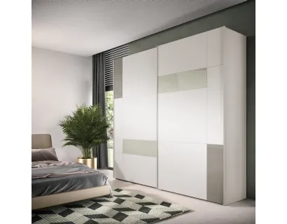 Armadio Scacco finitura Seta Bianco con inserti vetro laccato siliceo e pietro di Corso 11
