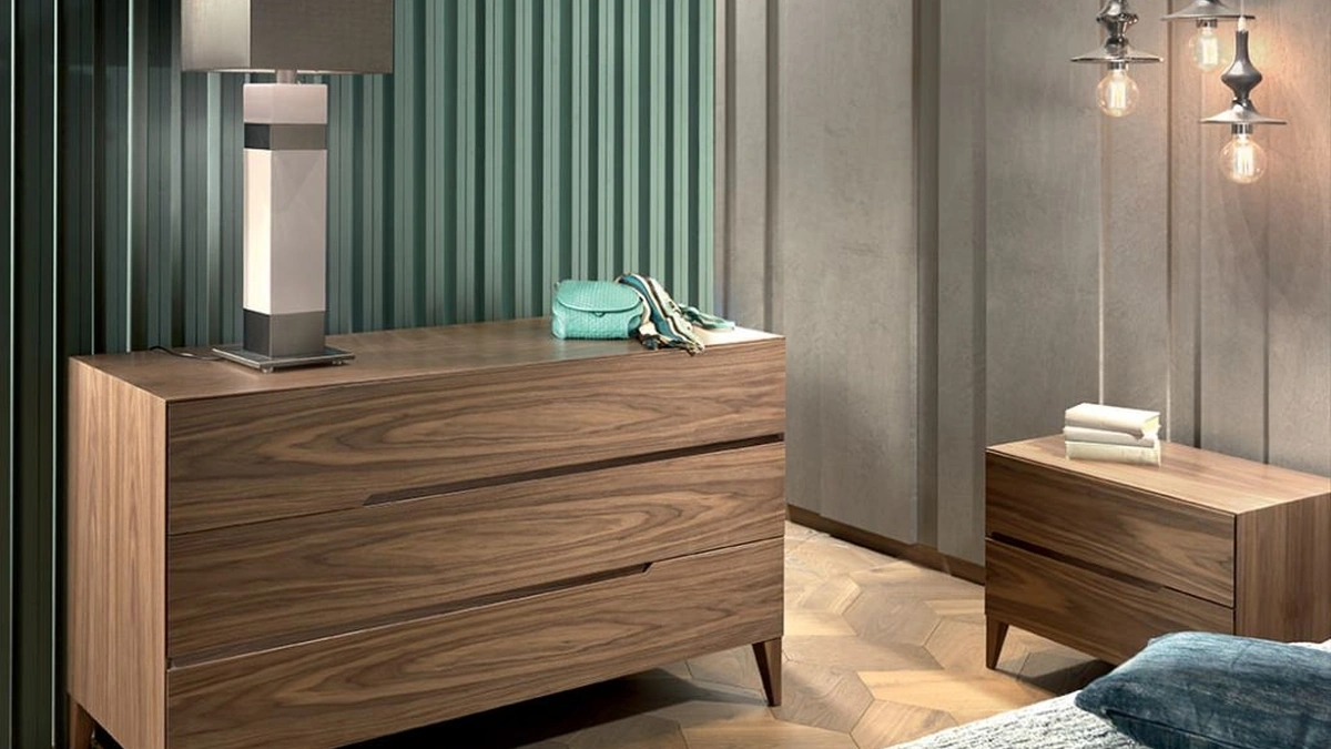Gruppo Notte Leonardo L323N in noce massello di Arte Brotto