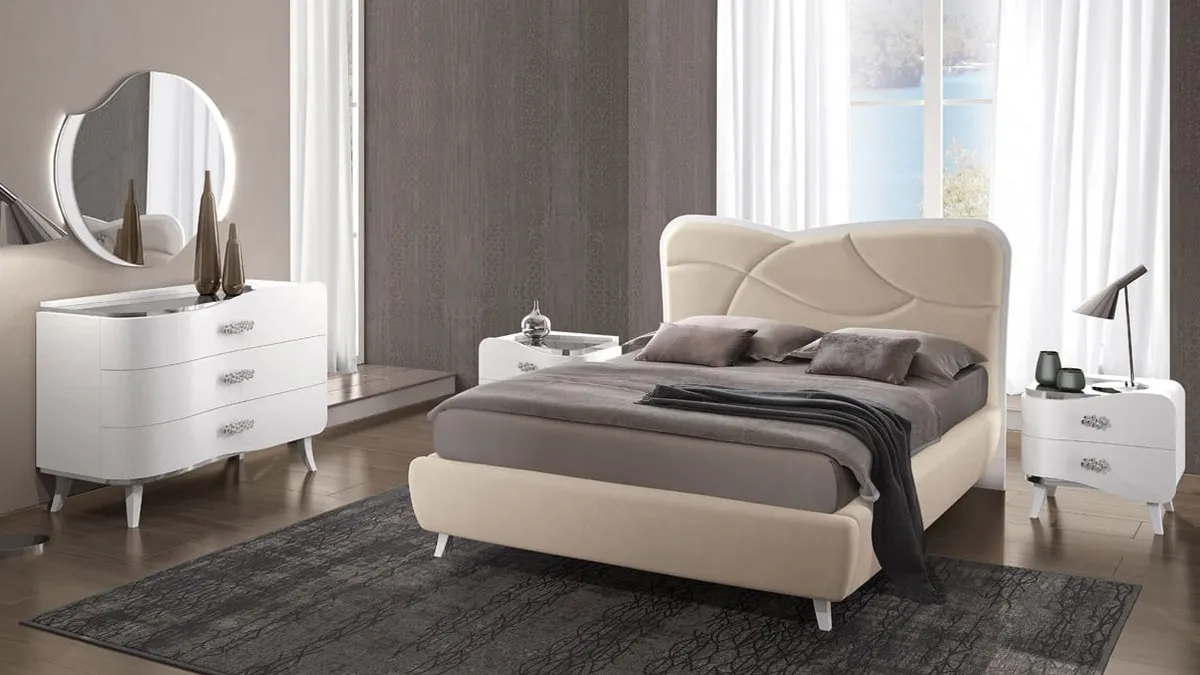 Comodino Gruppo Notte Zaffiro di Adriatica