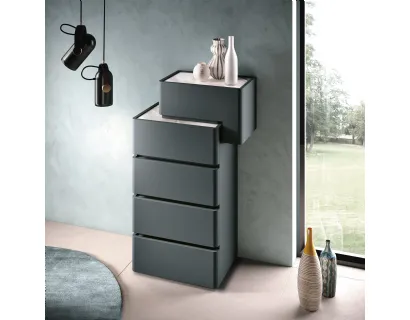Cassettiera Notte Podio Smart laccato opaco Grigio Traffico con top decor bianco di Corso 11