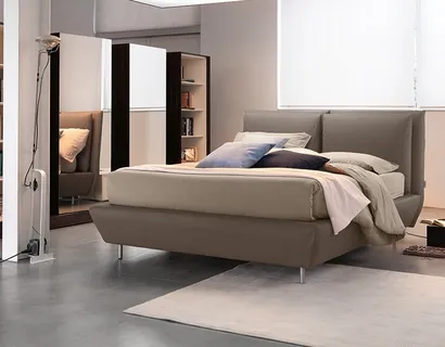 Letto in pelle con contenitore Alcott di Bontempi Letti Design